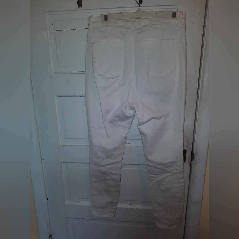 Jeans - Picture 5 of 5